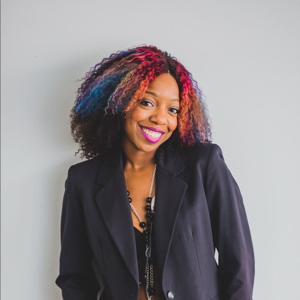 Meet your Posher, Desiree